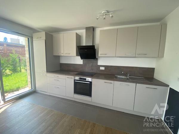 Appartement Louveciennes 4 pièce(s) 83.18 m2 Loyer 1 850 €/mois charges comprises **  - Référence  19278