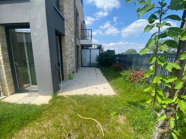 Appartement Louveciennes 4 pièce(s) 83.18 m2 Loyer 1 850 €/mois charges comprises **  - Référence  19278