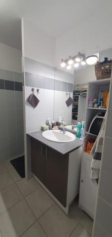 T3 récent avec terrasse & double parking – Confort moderne à Narbonne