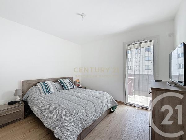 Appartement T2 à vendre  2 pièces - 38,25 m2 BOURGOIN JALLIEU - 38