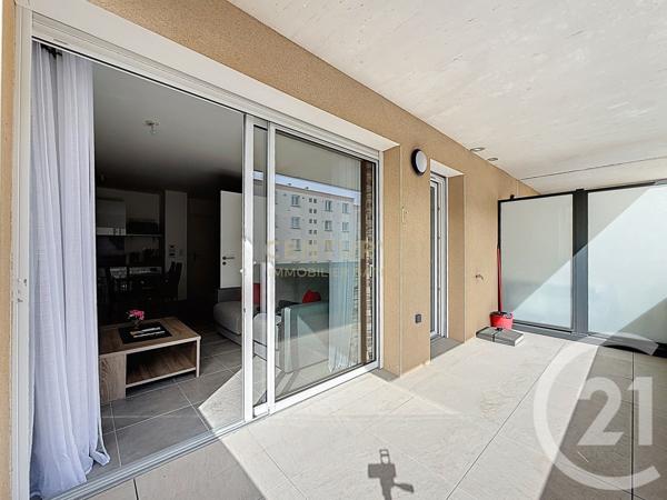 Appartement T2 à vendre  2 pièces - 38,25 m2 BOURGOIN JALLIEU - 38