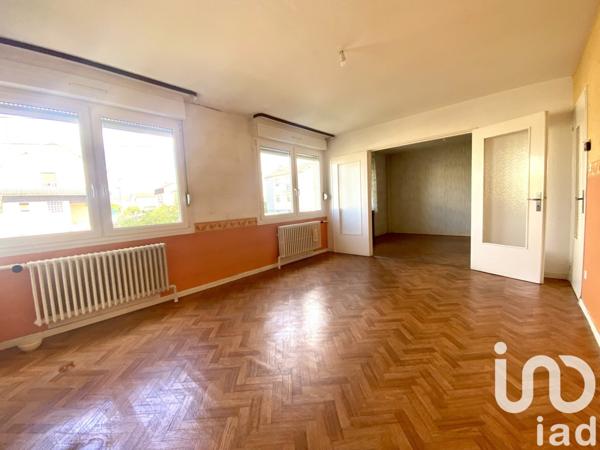 Maison 6 pièces de 101 m² à Creutzwald (57150)