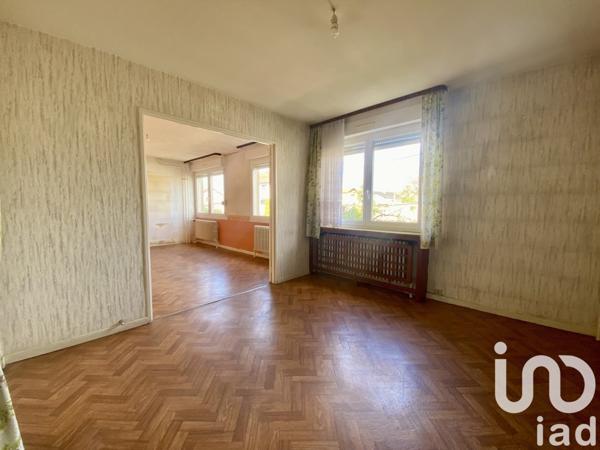 Maison 6 pièces de 101 m² à Creutzwald (57150)