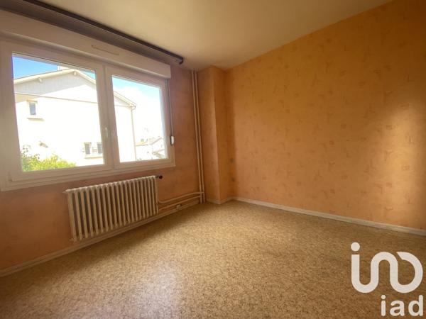 Maison 6 pièces de 101 m² à Creutzwald (57150)