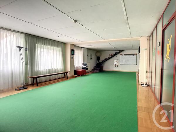 Maison à vendre  10 pièces - 250 m2 MENETROL - 63