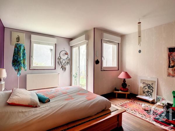 Maison à vendre  10 pièces - 250 m2 MENETROL - 63