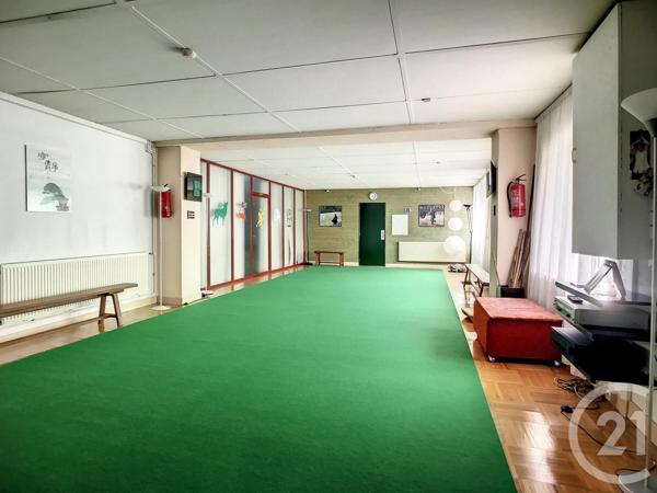 Maison à vendre  10 pièces - 250 m2 MENETROL - 63