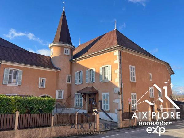 Combles aménageables - 210 m² - St GENIX LES VILLAGES