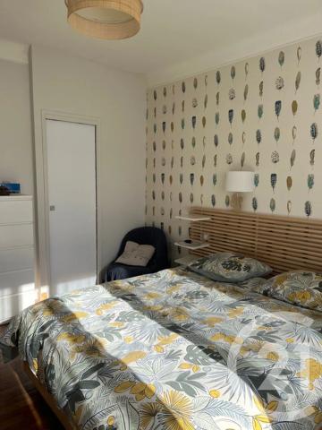 Maison à vendre  7 pièces - 142 m 2   CASTRES  - 81