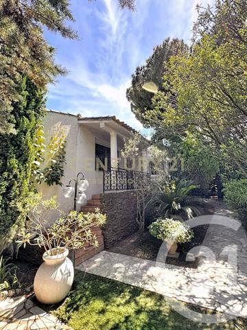 Maison à vendre  6 pièces - 188 m 2   ST JEAN DE VEDAS  - 34