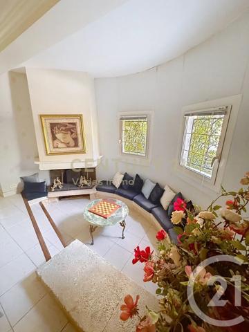 Maison à vendre  6 pièces - 188 m 2   ST JEAN DE VEDAS  - 34