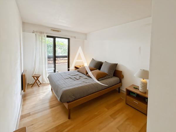 Appartement Le Cannet 2 pièces 49m2 vue Mer