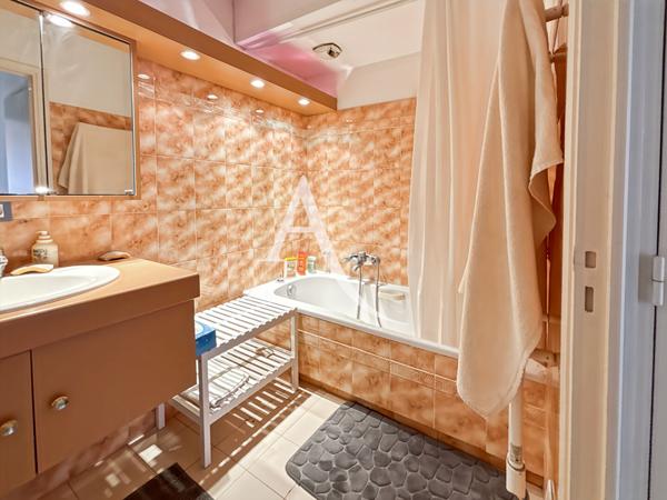 Appartement Le Cannet 2 pièces 49m2 vue Mer