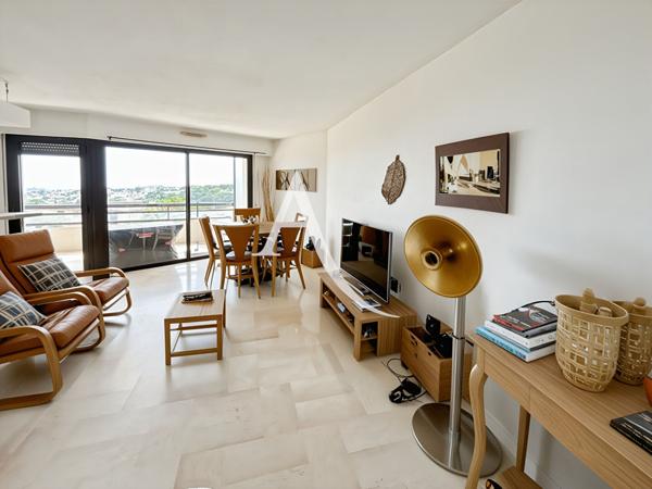 Appartement Le Cannet 2 pièces 49m2 vue Mer