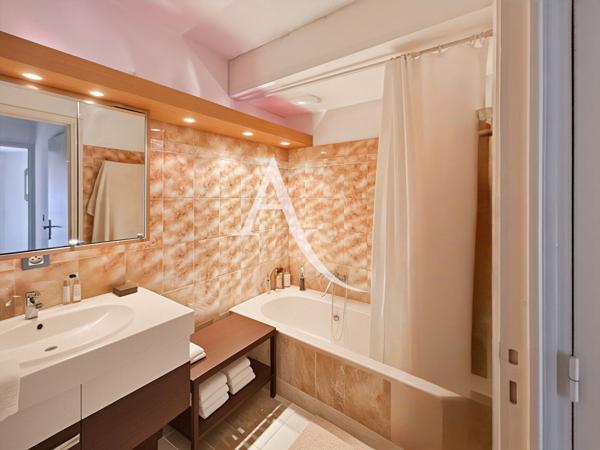 Appartement Le Cannet 2 pièces 49m2 vue Mer