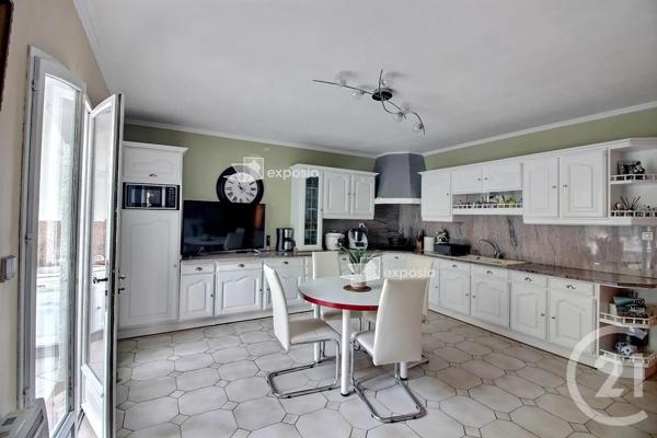 Maison à vendre  5 pièces - 145 m 2   CANET EN ROUSSILLON  - 66