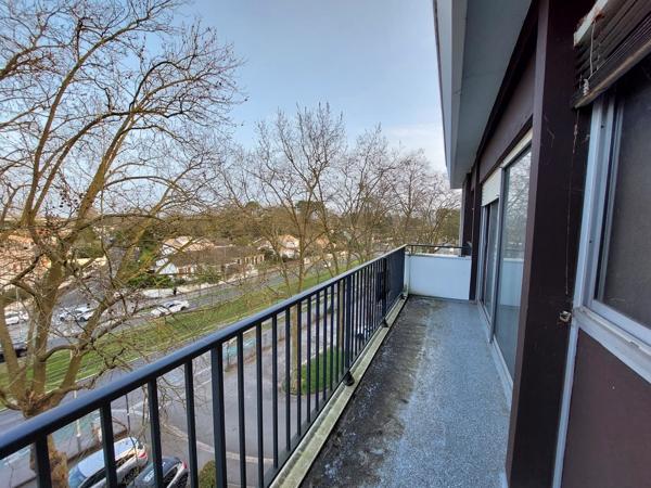 Appartement + annexe + parking