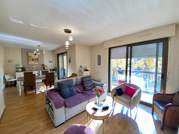 APPARTEMENT VUE MAYENNE