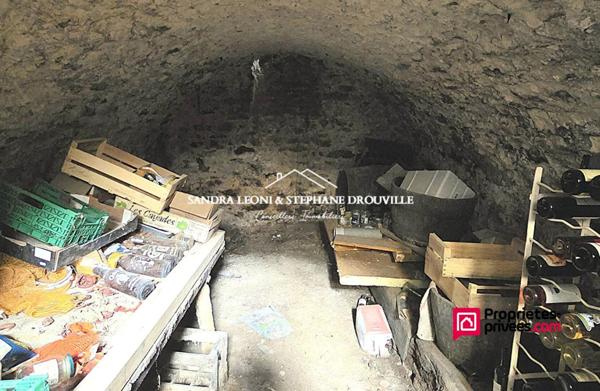 AUNEAU JOLIE MAISON FAMILIALE 7 pièces ,135 m2