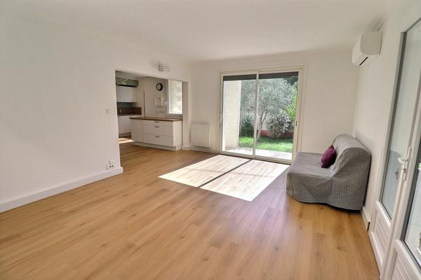 A VENDRE Entraigues Sur La Sorgue Maison 5 pièce(s) 110 m²