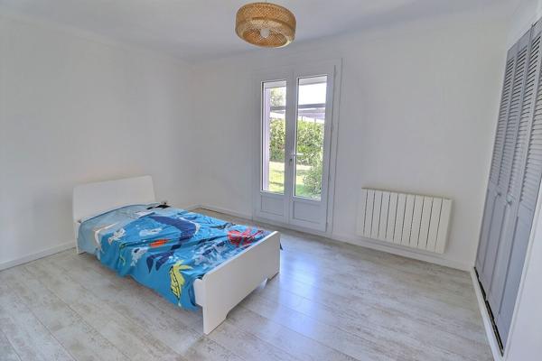 A VENDRE Entraigues Sur La Sorgue Maison 5 pièce(s) 110 m²