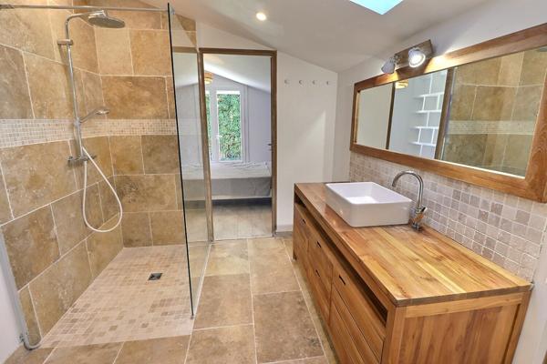 A VENDRE Entraigues Sur La Sorgue Maison 5 pièce(s) 110 m²