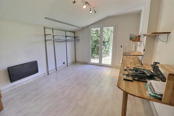 A VENDRE Entraigues Sur La Sorgue Maison 5 pièce(s) 110 m²