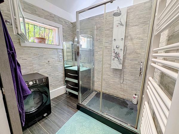 Maison de charme à Peymeinade : un havre de paix au coeur du village