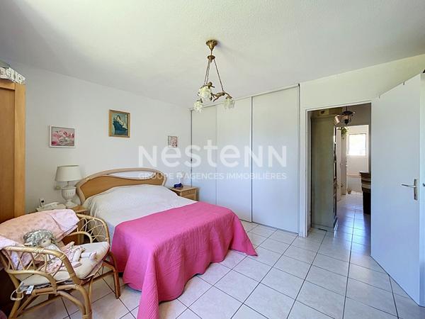 Le Cannet Garibondy, Appartement en duplex de 3 pièces , patio, jardinet- Proche commodités et écoles, autoroute