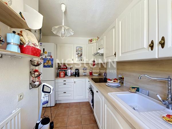 Le Cannet Garibondy, Appartement en duplex de 3 pièces , patio, jardinet- Proche commodités et écoles, autoroute