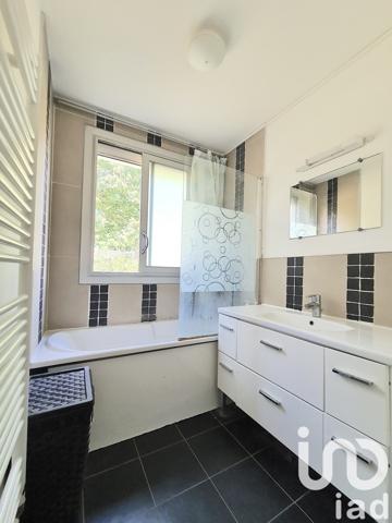 Appartement à vendre 4 pièces 76 m² Gagny