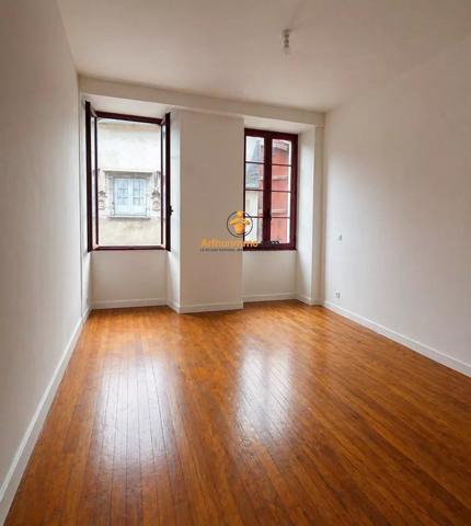 Vente Maison 6 pièces 191 m2 à Saint-Pé-de-Bigorre