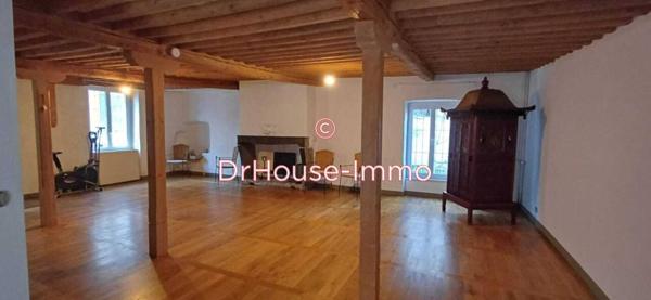 Maison à vendre 8 pièces de 215 m²