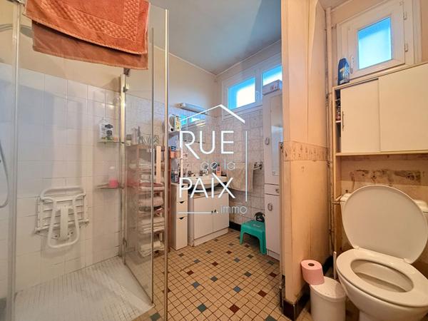 79330 SAINT VARENT Maison à Saint Varent - 90 m2