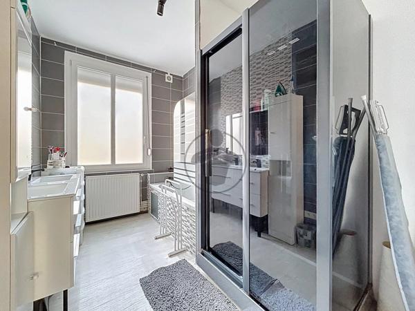 Vente Maison 6 pièces 119 m2 à Saint-Quentin