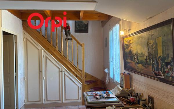 Maison à vendre    6 pièces •  Saint-Agnant