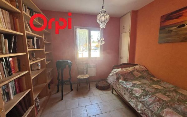 Maison à vendre    6 pièces •  Saint-Agnant