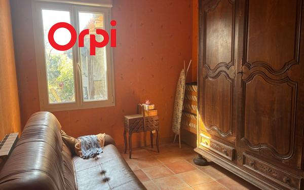 Maison à vendre    6 pièces •  Saint-Agnant