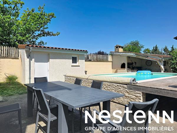 GENAS AZIEU - Maison 230m² -  5 chambres -Terrain - Piscine