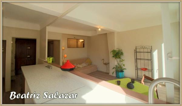 Centre ville de Digne, joli T3 rénové de 77 m² avec grand grenier de 30m² et balcon.