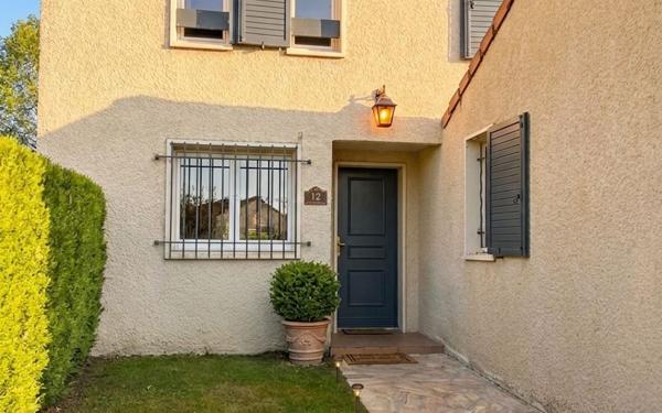 Maison à vendre    4 pièces • 129,08 m2 Le Port-Marly
