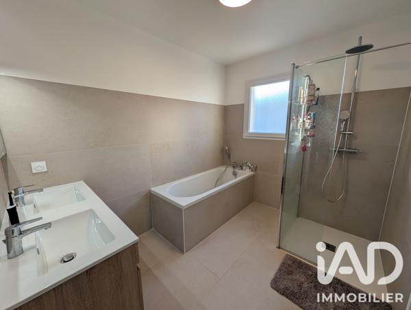 Maison à vendre 5 pièces 110 m² La Ville-Dieu-du-Temple