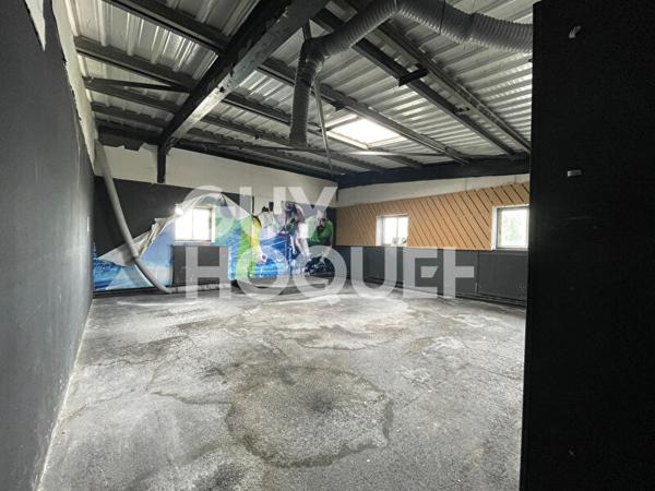 Local d'Activité Idéalement situé - Divisible.