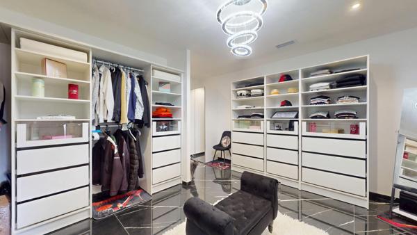 Maison 11 pièces - 505 m² Exclusivité
