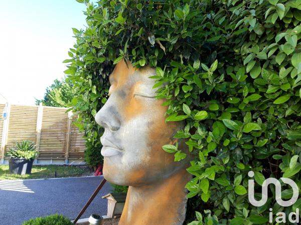 Maison 5 pièces de 108 m² à Semussac (17120)