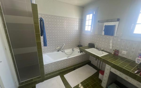 Maison à vendre    5 pièces •  Saujon