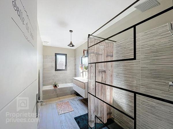 Villa Pourrieres 3 pièce(s) 94 m2