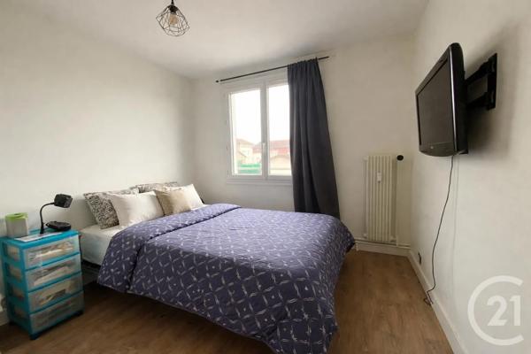 Appartement T3 à vendre  3 pièces - 57,25 m 2   VILLEFRANCHE SUR SAONE  - 69