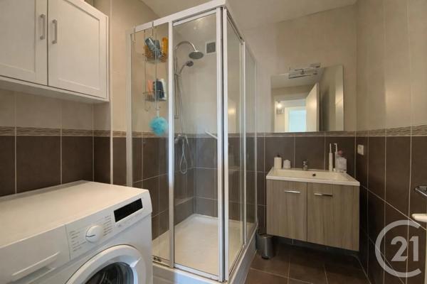 Appartement T3 à vendre  3 pièces - 57,25 m 2   VILLEFRANCHE SUR SAONE  - 69