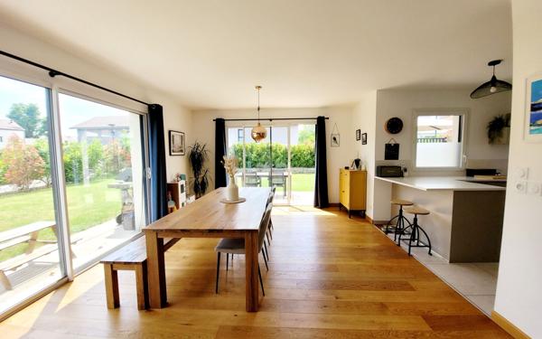 Maison à vendre    5 pièces • 147 m2 Sergy